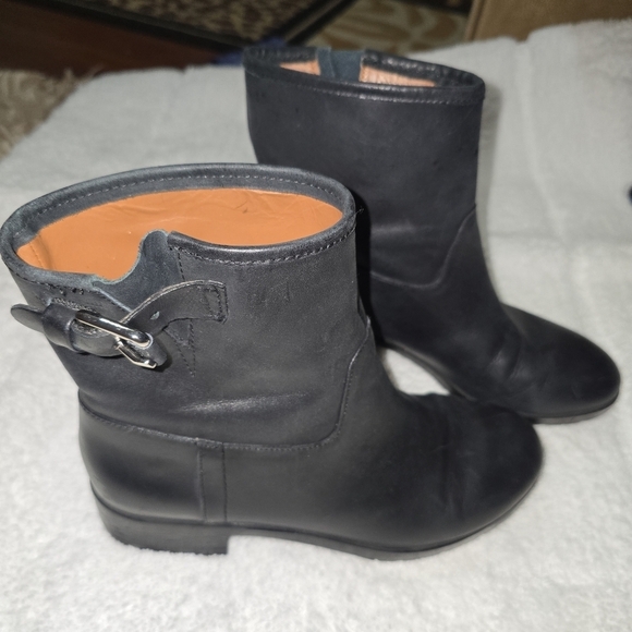 Gap Leather Black Buckle Moto Boots Size 6 Women's - Picture 8 of 9